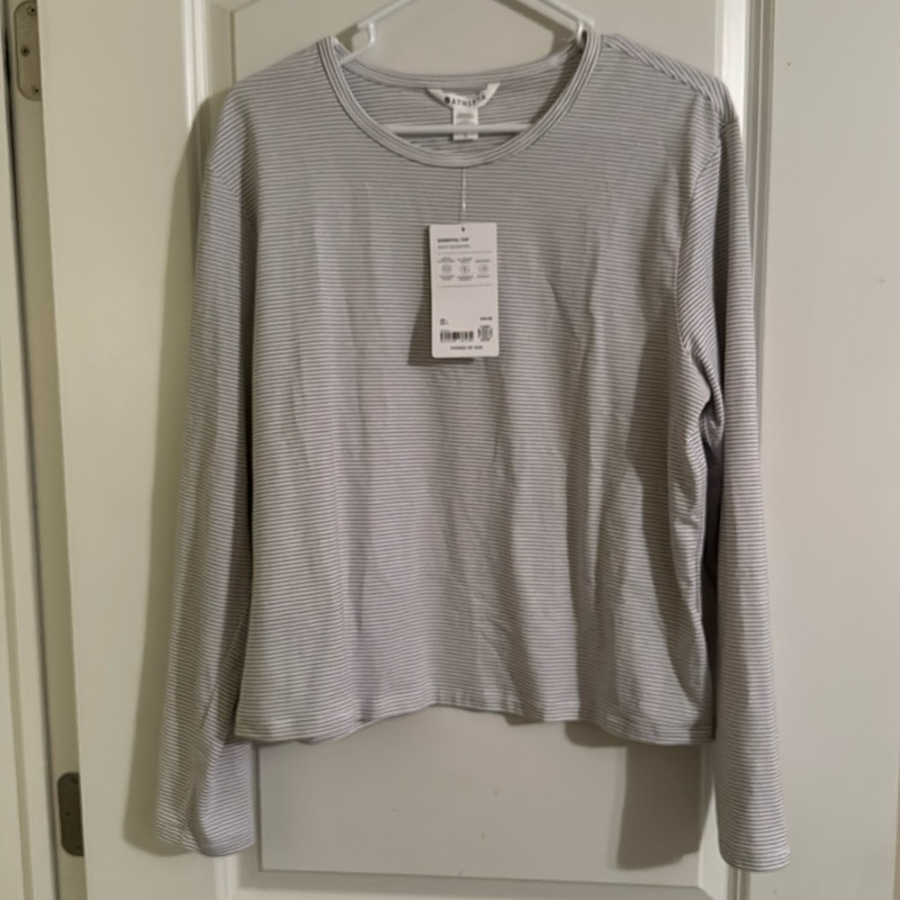 Athleta Essential Top NWT